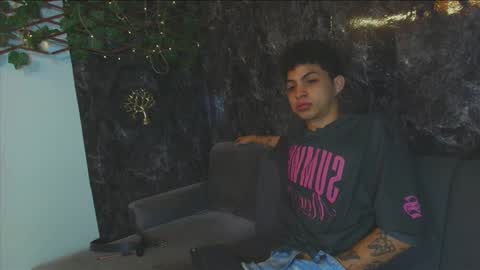 CAMERON online show from January 17, 1:25 pm