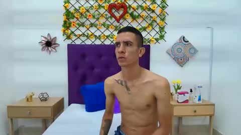 camilohot221432 online show from February 18, 12:28 pm