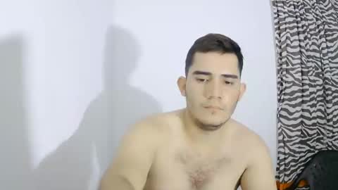 Snapshot of camilowhite_ chatting on October 17, 9:30 pm Camilowhite  online show from October 17, 9:30 pm