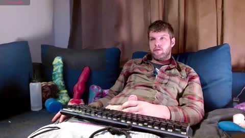 mark the Slut online show from February 16, 5:05 am