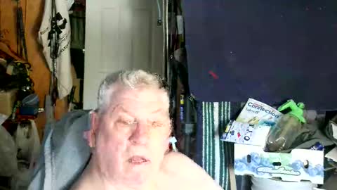 canoelicker69 online show from February 8, 3:05 pm