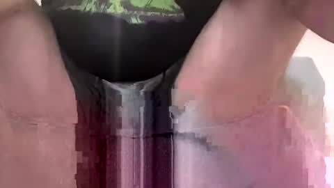 Snapshot of captainjerkalot chatting on October 26, 9:28 pm captainjerkalot online show from October 26, 9:28 pm