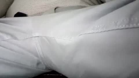 Snapshot of captainjerkalot chatting on December 8, 12:29 am captainjerkalot online show from December 8, 12:29 am