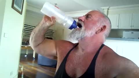 C A Rey online show from January 17, 12:02 am