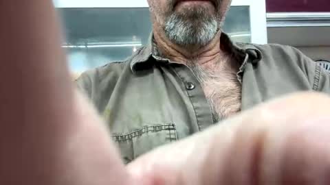 Snapshot of carlmeyers33 chatting on October 26, 3:30 am Kates daddy cowboy fit mature straight online show from October 26, 3:30 am