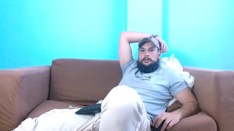 Carlo online show from February 13, 7:52 pm