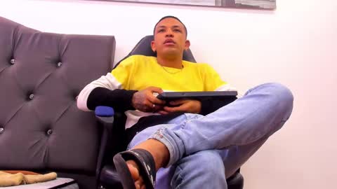 carlos_alber12 online show from March 9, 6:54 pm