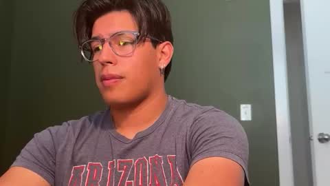 carlos online show from November 19, 6:08 pm