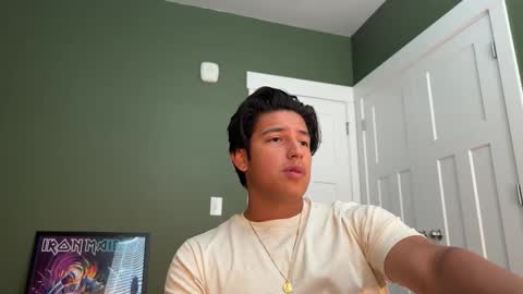 Snapshot of carlosjosecb1 chatting on September 11, 5:01 pm carlos online show from September 11, 5:01 pm