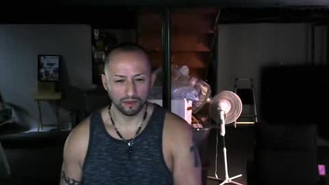 Carl online show from December 20, 2:27 pm