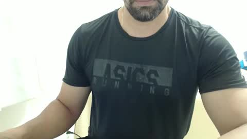 cashmastermuscle77 online show from December 16, 1:34 am