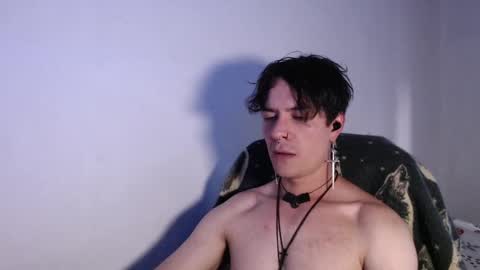 Snapshot of casteryx chatting on October 16, 10:18 pm Juan online show from October 16, 10:18 pm