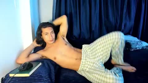 catnuaa online show from June 22, 3:36 am