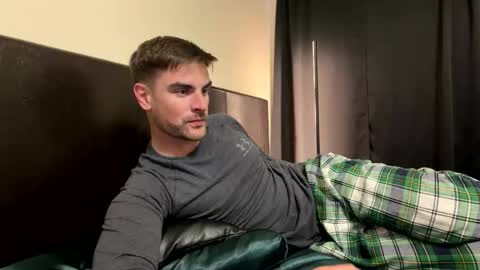 Rivs online show from March 5, 11:01 pm