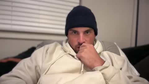 Rivs online show from September 25, 2:32 am