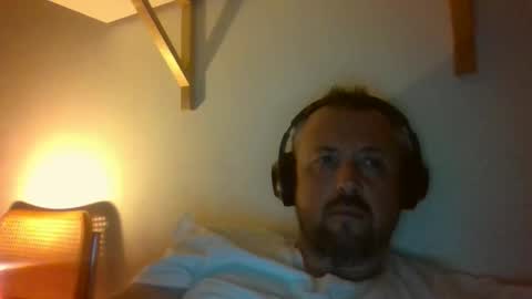 Sb online show from April 3, 9:11 pm