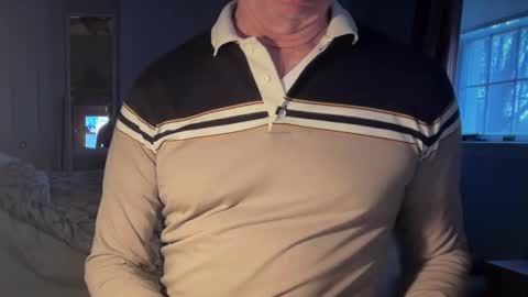 cfnmworkout1 online show from January 6, 12:46 pm