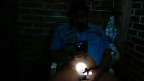 Snapshot of chachote9139 chatting on December 27, 9:06 am chachote9139 online show from December 27, 9:06 am