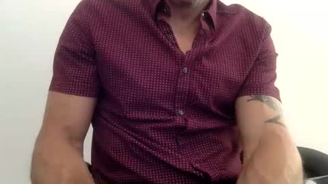 Chags online show from November 24, 3:57 pm