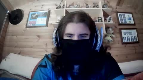 Guy online show from November 1, 9:41 pm