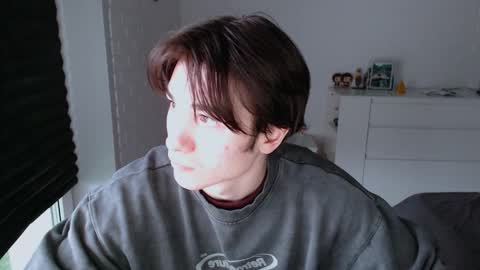 Snapshot of charleshanson69 chatting on October 24, 10:17 am charleshanson69 online show from October 24, 10:17 am