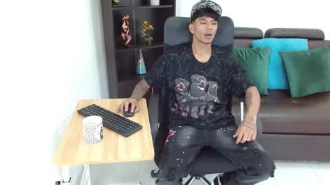 Charlie oconnor online show from January 16, 3:12 am