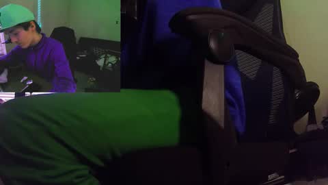 char sexiness online show from February 3, 3:28 pm