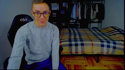 carlos reyes online show from September 24, 10:35 am