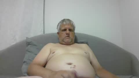 chatanada online show from July 25, 5:43 pm