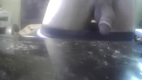 cheekers073163937 online show from April 12, 1:20 am