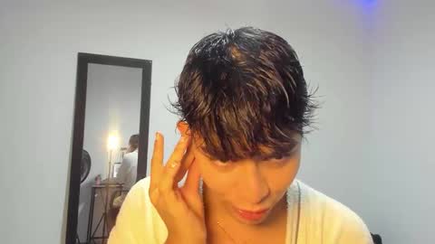 cheekyman_ online show from January 15, 3:10 am