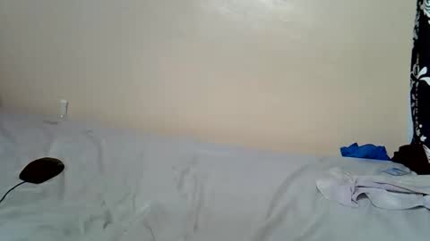 Keve Meddy online show from February 13, 5:29 pm