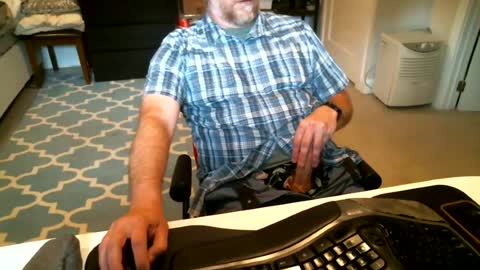 chesbayboy online show from June 18, 6:57 pm