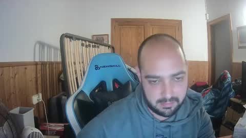 chicomallorca96 online show from March 2, 5:52 pm