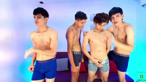 SANTIAGO JEFF KEDEEN  NAETHAN online show from May 17, 10:44 am