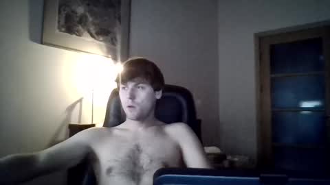 chiller832590 online show from March 3, 4:53 am