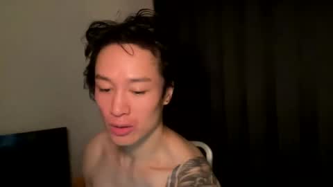 A online show from December 27, 8:28 pm