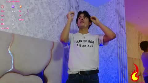 chos_tay online show from July 10, 11:46 am