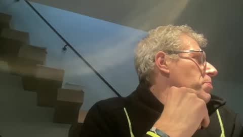 Snapshot of choupipat1 chatting on February 28, 7:03 pm choupipat1 online show from February 28, 7:03 pm