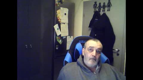 Chris online show from March 5, 6:59 pm