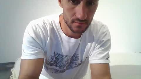 chrisaron online show from October 31, 4:58 am