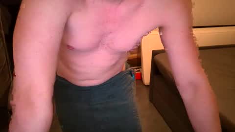 chrisl27 online show from November 2, 2:16 am