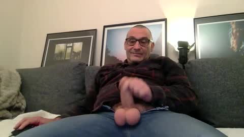 chrispanam13 online show from November 9, 5:17 pm