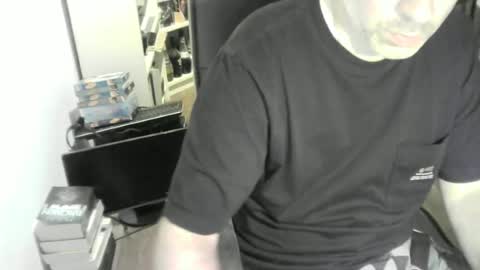 chrisprngr online show from June 25, 6:12 pm
