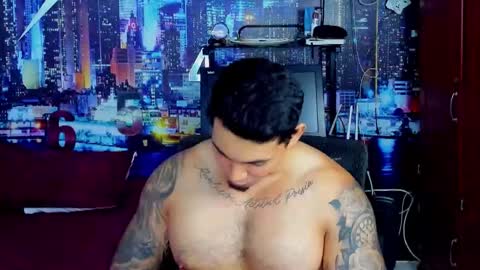 Chriss Stewart online show from November 12, 2:50 am