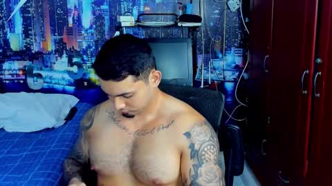 Chriss Stewart online show from November 28, 3:10 am