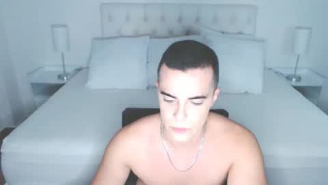 christiandiorx online show from November 20, 5:29 am