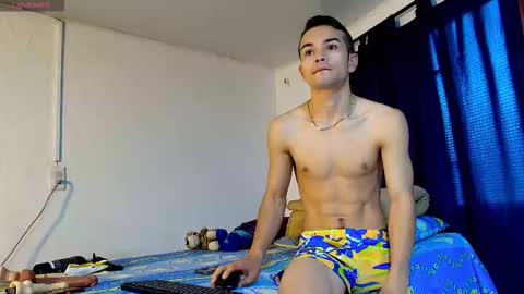 CHRISTOPHER online show from March 20, 11:14 am