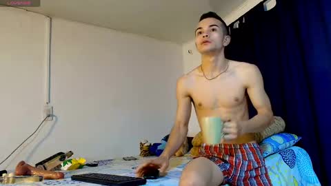 CHRISTOPHER online show from March 30, 11:00 am