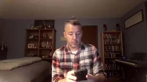 chrisw8121 online show from November 23, 10:04 am